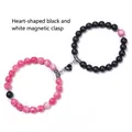 Ensemble de bracelets en perles pour couples avec perles noires mates et roses à aimant cœur - Cœur Noir et Blanc - Jade Rose et Pierre Dépolie