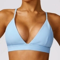 Soutien-gorge de sport côtelé bleu clair avec fines bretelles et col en V pour le yoga - S / Hauts / Bleu Crème