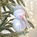 Simpatico pupazzo di neve peluche con cappello grigio e stella per decorazione albero - Pupazzo di Neve a Sfera Bianca / 7*6*12cm