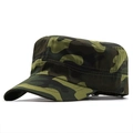 Seitenansicht der Dschungel-Tarnkappe aus robustem Canvas-Stoff mit feinen Nähten - Verstellbar / Wüsten Camouflage (03)