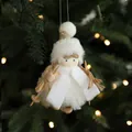 Adorno navideño de niña esquiadora en felpa blanca con gorro dorado brillante, 11cm - Felpa Blanca Estilo B (Niña Esquiando)