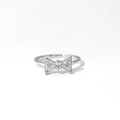 Silver bow ring with sparkling zircon stones in a modern minimalist claw setting - US 6 / Silver-White Zirconia