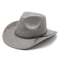Détail d'un chapeau de cowboy gris en daim avec cordon décoratif et finition texturée - Gris