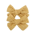 Détail de barrettes à nœud en dentelle jaune avec broderie florale délicate pour filles - Broderie Florale à Œillets Jaune Gingembre(3)