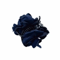 Pinza per capelli media con decorazione floreale in tessuto blu scuro - Blu navy