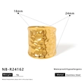 Detailed dimensions of a wide hammered gold stainless steel ring with 18mm inner diameter - Wide Surface Hammered Style (NB-R24162)