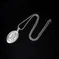 Détail du pendentif ovale de la Vierge Marie avec une chaîne en acier de 3mm - Pendentif Avec Chaîne De 50cm