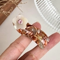 Brown tortoise shell acetate hair clip with white flower and pink crystal rhinestone - 4.8cm / Amber
