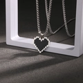 Collana hip hop con ciondolo a cuore pixelato e catena veneziana argentata per unisex - Cuore Pixel Nero/Catena a Scatola 70cm