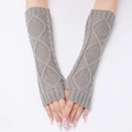 Gray knitted arm warmers with diamond pattern and ribbed cuffs on a white background - One Size / Light Gray