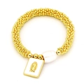 Dettaglio del bracciale dorato con ciondolo della Vergine e perla bianca - Stile Rilievo Vergine Maria (01#)