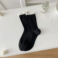 Calcetines negros de estilo japonés con borde de encaje blanco y punto acanalado - Talla única / Negro
