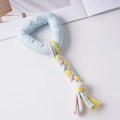 Robustes Baumwollseil-Hundespielzeug mit blauem Gummiring und bunten gewebten Quasten - Dreiecks-Molarring mit Seil / 18cm / Blau