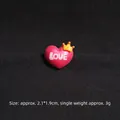 Pink heart crown badge with LOVE lettering and pearlescent resin finish for bags - Love Crown Heart / Pink