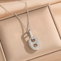 Collier en acier argenté avec pendentif nez de porc pavé de diamants en boîte beige - 593 Collier Maillon d'Ancre en Argent