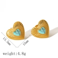 Boucles d'oreilles cœur en acier doré avec pierre turquoise et fini texturé - Boucles d'Oreilles Clous (TE6521-BL)