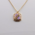 Collier pendentif octogonal doré avec arc-en-ciel en cristaux et émail violet - Violet
