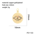 Vue macro du pendentif oeil maléfique doré avec dimensions 24mm par 18mm et matériaux - P01150 Zirconia Coloré Étiquette Ronde Mauvais Œil (24*18mm)