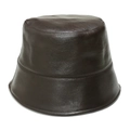 Primer plano de la textura de cuero PU marrón oscuro y costuras del sombrero bucket - M (56-58cm) / café