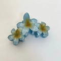 Pinza para el pelo con flores de frangipani azul translúcido y degradado de resina - Pinza Para El Cabello De Frangipani Azul/de Una Sola Pieza [aprox. 11 Cm]