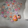 Autocollants 5D citrouille pour ongles Halloween avec relief 3D et détails de nœuds - Citrouille 3D Peinte Halloween (CO-454)