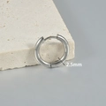 Orecchino a cerchio minimalista da 2,5mm in acciaio inox argento lucido a specchio - 2.5mm di larghezza / 2.5mm Argento