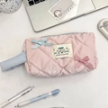 Estuche rosa acolchado estilo macaron con lazos bonitos y acabado brillante sedoso - Cuadros Rosa Claro