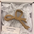 Brown matte bow-shaped acrylic hair claw clip presented in an elegant gift box - 5# Light Coffee Ribbon Style