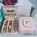 Pink PU leather jewelry box with zipper and plush letter G decorative patch - Letter G / Pink