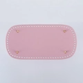 Fondo borsa ovale in pelle PU rosa con fori preforati e quattro piedini in metallo - Rosa