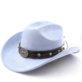 Détail du chapeau de cowboy en daim bleu clair avec emblème étoilé et pierres bleues - M (56-58cm) / Bleu ciel clair
