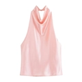 Haut dos nu sans manches en satin rose avec un éclat soyeux élégant et col bénitier - S / Hauts / Rose Clair