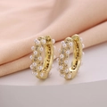 Chic gold-plated C-shaped huggie earrings with white pearls and micro-zirconia clusters - Pearl Cluster Rhinestone
