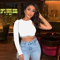 Weißes Ein-Ärmel-Cropped-T-Shirt mit Strass-Fransen und gerippter Strick-Textur - S / Weiß