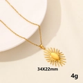 Vintage 18k gold plated sunburst star necklace pendant measuring 34x22mm and weighing 4g - Sunburst Radiance Pendant / Gold