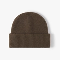Gorro de punto acanalado grueso en marrón oscuro con vuelta ancha para el invierno - Talla única / Café (24B046)