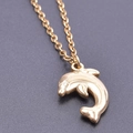 Collana con ciondolo a forma di delfino dorato in acciaio inossidabile con catena sottile - Set Collana con Ciondolo / Oro