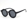 Classic round matte black children's sunglasses with dark grey UV400 lenses - Matte Black (Standard)