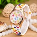 Detail of rose gold case and floral silicone strap on this women's quartz watch - 5# Multicolor Floral