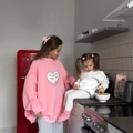 Sweat-shirt oversize avec imprimé cœur rose pour femmes et enfants en maille douce - S / Rose
