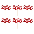 Lot de six décorations de gâteau rouges pailletées 2026 avec bâtonnets en bois - Style 2 : 2026 / Lot de 6 / Rouge
