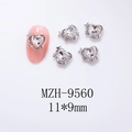 Vue détaillée des bijoux d'ongles cœur argenté de 11x9mm sur manucure rose vif - Base Argentée - Zircon Transparent (9560)