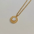 Minimalist gold chain necklace featuring circular pearl pendant with vintage engraving - Gold Round Mother Of Pearl Style (C407)