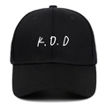 Cappellino da baseball classico in cotone nero con ricamo bianco K.O.D in stile minimalista - Regolabile / Nero (Ricamo K.O.D)