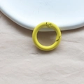 Cierre de anillo de resorte metálico pintado de amarillo 2,5cm para llaveros y móviles DIY - Amarillo