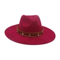 Chapeau fedora rose à large bord avec ruban ethnique et pièces de monnaie en métal - Taille unique / Bordeaux