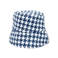 Dettaglio ravvicinato della trama pied-de-poule blu e bianca sul cappello in maglia - M (56-58cm) / Blu
