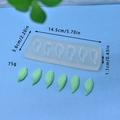 Detailansicht der Silikonform für Blattmuster mit Maßen für DIY Kuchendekoration - 6-Reihiges Kleines Blatt(13)