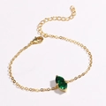 Detail of gold double heart-shaped emerald green zircon bracelet with lobster clasp - Double Heart Style / Gold with Green Zirconia