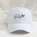 Berretto da baseball in cotone bianco con grafica a cuore e farfalla su tessuto bianco - Bianco
